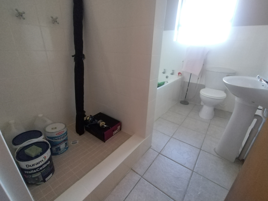 3 Bedroom Property for Sale in Noorsekloof Eastern Cape